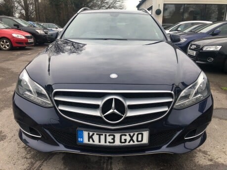 Mercedes-Benz E Class E220 CDI SE automatic diesel estate 75,000m NAV, leather, heated seats 12