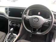 Volkswagen T-Roc SE 1.5 TSI EVO Automatic 28