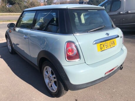 Mini Hatch ONE 1.6 Automatic Iceblue just 67,000m Service history 6