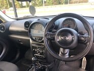 Mini Countryman COOPER SD 2.0 Diesel automatic just 54,000m FSH, sensors, bluetooth 5