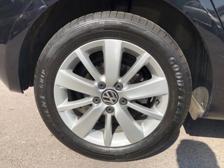 Volkswagen Golf MATCH 1.4 TSI DSG automatic petrol 2 owners, just 24,000 miles, FSH 29