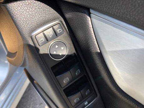 Mercedes-Benz C Class C220 CDI BLUEEFFICIENCY AMG SPORT auto 47,000m 1 owner, FSH 24