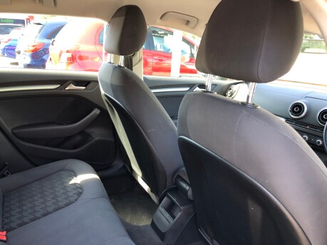 Audi A3 2.0 TDI SE 150 Manual 5 door, £20 tax, AC, DAB, SENSORS, EURO 6 15