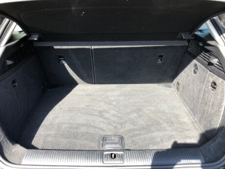 Audi A3 2.0 TDI SE 150 Manual 5 door, £20 tax, AC, DAB, SENSORS, EURO 6 9