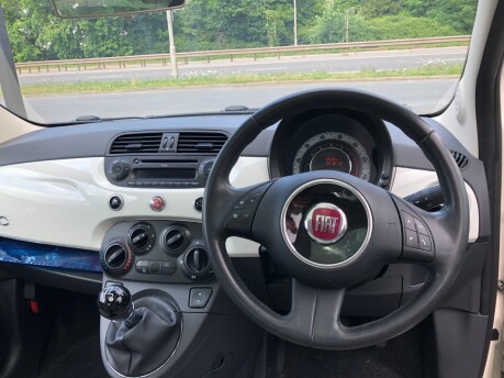 Fiat 500 1.2 LOUNGE 77,000m, good history, £35 tax, panroof, alloys, AC 5