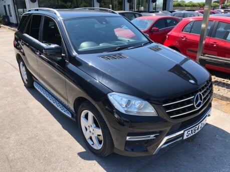 Mercedes-Benz M Class ML250 BLUETEC AMG SPORT just 41,000m, service history 21