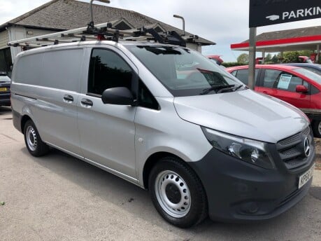 Mercedes-Benz Vito 111 CDI LWB 1 owner, 89,000m, NAV, bluetooth, cruise, sensors, AC 4