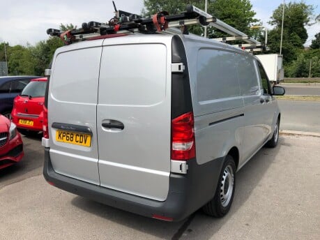 Mercedes-Benz Vito 111 CDI LWB 1 owner, 89,000m, NAV, bluetooth, cruise, sensors, AC 9