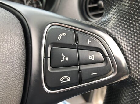 Mercedes-Benz Vito 111 CDI LWB 1 owner, 89,000m, NAV, bluetooth, cruise, sensors, AC 26