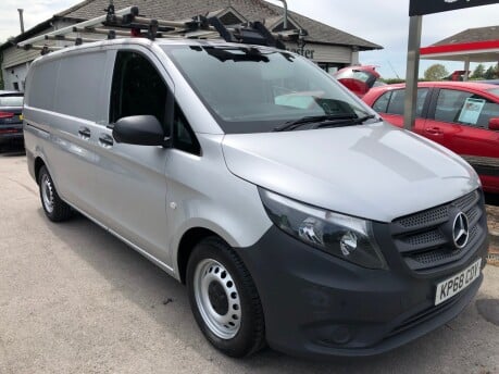 Mercedes-Benz Vito 111 CDI LWB 1 owner, 89,000m, NAV, bluetooth, cruise, sensors, AC