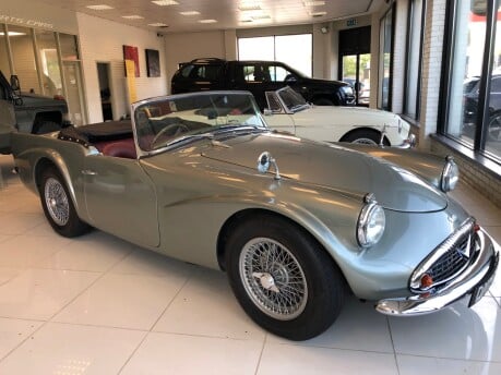 Daimler SP250 RARE AUTOMATIC COMPLETE RESTORATION IN 2016 2