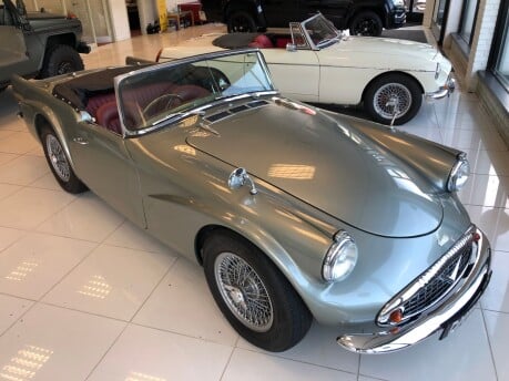 Daimler SP250 RARE AUTOMATIC COMPLETE RESTORATION IN 2016 11