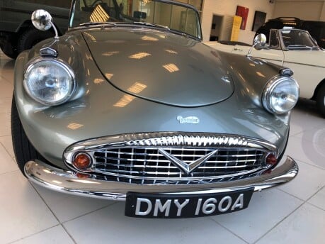 Daimler SP250 RARE AUTOMATIC COMPLETE RESTORATION IN 2016 13