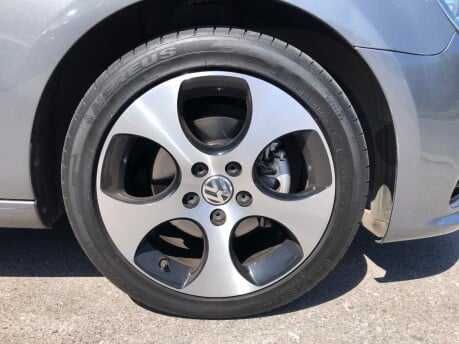 Volkswagen Golf SE 1.4 TSI petrol 5 door manual, 74,000 miles GTI wheels, grey, ULEZ, SH 16