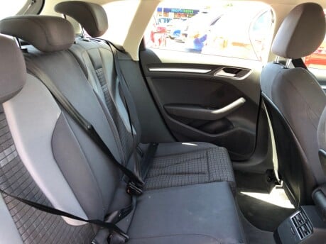 Audi A3 1.6 TDI SPORT 72,000 miles FSH 2 OWNERS, DAB, NAV, BLUETOOTH £20 tax 6