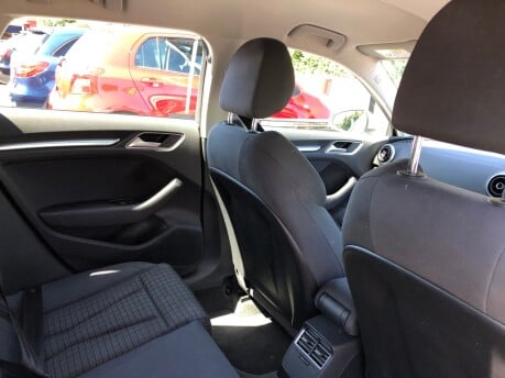 Audi A3 1.6 TDI SPORT 72,000 miles FSH 2 OWNERS, DAB, NAV, BLUETOOTH £20 tax 21