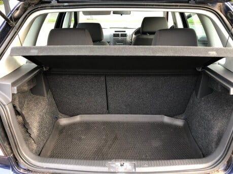 Volkswagen Polo 1.4 S 5 door automatic petrol just 29,000 miles, 2 owners, good history 19