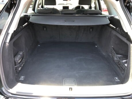 Audi A4 AVANT 1.4 TFSI SPORT Estate with 61000m FSH inc Cambelt change 8