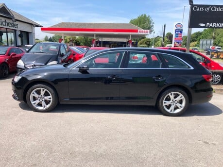 Audi A4 AVANT 1.4 TFSI SPORT Estate with 61000m FSH inc Cambelt change 22