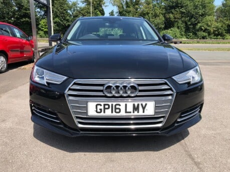 Audi A4 AVANT 1.4 TFSI SPORT Estate with 61000m FSH inc Cambelt change 32