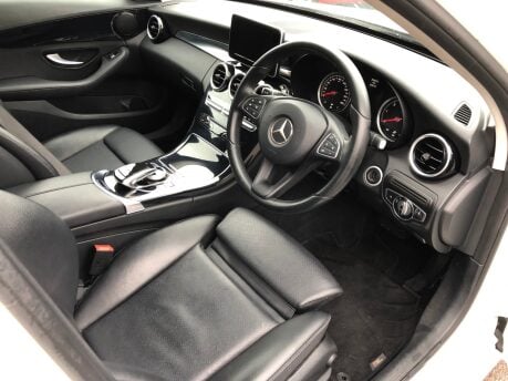 Mercedes-Benz C Class C220 D SE Automatic Estate 64000m FSH only £35 Tax ULEZ complaint 2