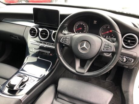 Mercedes-Benz C Class C220 D SE Automatic Estate 64000m FSH only £35 Tax ULEZ complaint 23