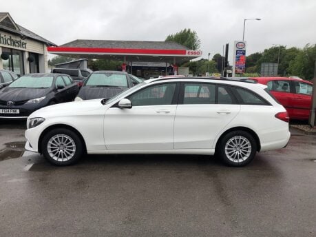 Mercedes-Benz C Class C220 D SE Automatic Estate 64000m FSH only £35 Tax ULEZ complaint 18