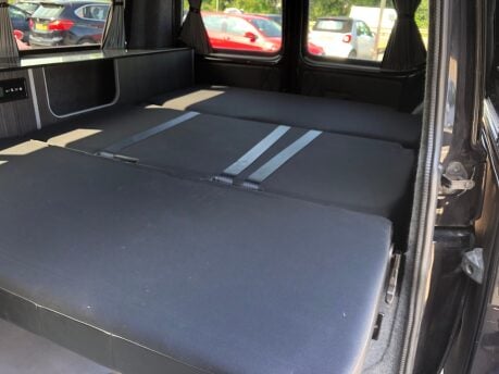 Volkswagen Transporter 2.0 T28 TDI TRENDLINE BMT CAMPERVAN Autohaus Spartan Conversion 4 Berth 25