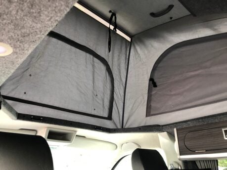 Volkswagen Transporter 2.0 T28 TDI TRENDLINE BMT CAMPERVAN Autohaus Spartan Conversion 4 Berth 33