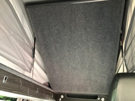 Volkswagen Transporter 2.0 T28 TDI TRENDLINE BMT CAMPERVAN Autohaus Spartan Conversion 4 Berth 34