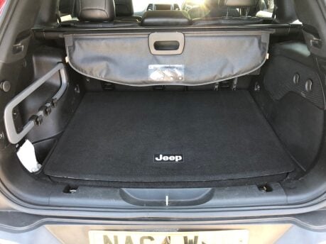 Jeep Cherokee 2.0d M-JET LIMITED 8