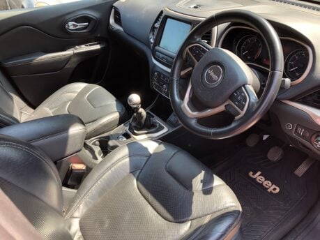 Jeep Cherokee 2.0d M-JET LIMITED 2