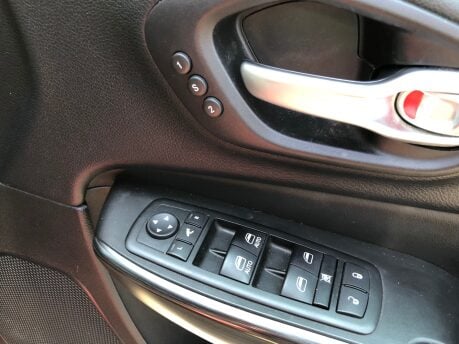 Jeep Cherokee 2.0d M-JET LIMITED 19
