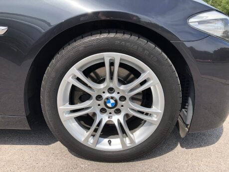 BMW 5 Series 520D M SPORT automatic just 74,000m, 2 owners, NAV, CRUISE, sensors 27