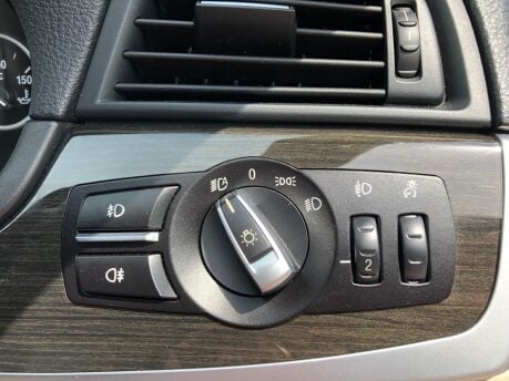 BMW 5 Series 520D M SPORT automatic just 74,000m, 2 owners, NAV, CRUISE, sensors 28