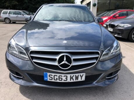 Mercedes-Benz E Class E220 CDI SE automatic, just 61,000m FSH, £35 tax, leather, nav, sensors 12