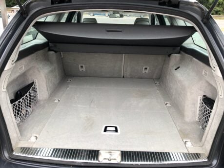 Mercedes-Benz E Class E220 BLUETEC SE automatic just 72,000 miles, FSH with Mercedes, 1 owner 8