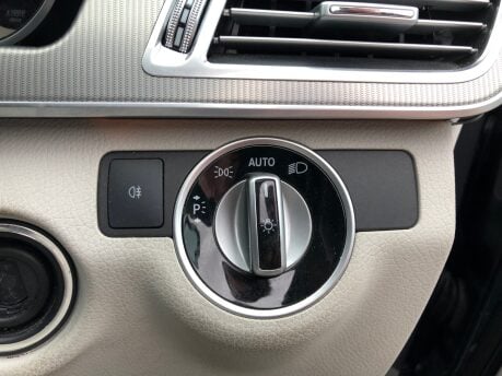 Mercedes-Benz E Class E220 BLUETEC SE automatic just 72,000 miles, FSH with Mercedes, 1 owner 20