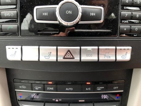 Mercedes-Benz E Class E220 BLUETEC SE automatic just 72,000 miles, FSH with Mercedes, 1 owner 25