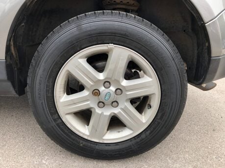 Land Rover Freelander 2.2 TD4 E GS 68,000m, service history, sensors, towbar, AC, 3 owners 18