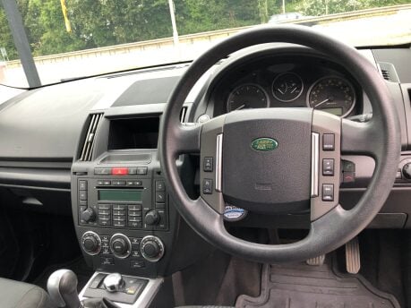 Land Rover Freelander 2.2 TD4 E GS 68,000m, service history, sensors, towbar, AC, 3 owners 6