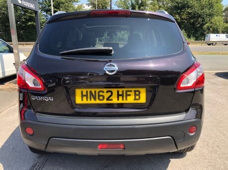 Nissan Qashqai 1.6 N-TEC PLUS petrol 2 owners just 62,000 miles, panroof, cruise, nav 10