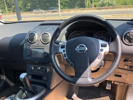 Nissan Qashqai 1.6 N-TEC PLUS petrol 2 owners just 62,000 miles, panroof, cruise, nav 5