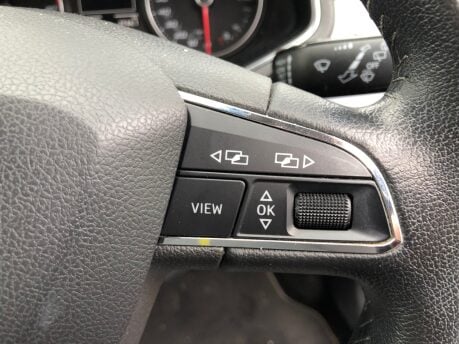 SEAT Arona TSI SE TECHNOLOGY petrol manual 40,000m 2 owners, FSH ULEZ compliant 16