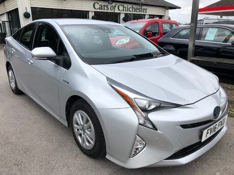 Toyota Prius 1.8 VVT-I BUSINESS EDITION £20 tax, FSH with toyota, 2 owners 