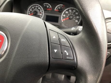 Fiat Qubo 1.4 MYLIFE petrol manual 1 owner, 55,000 miles, FSH ULEZ compliant 15