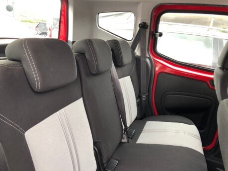 Fiat Qubo 1.4 MYLIFE petrol manual 1 owner, 55,000 miles, FSH ULEZ compliant 11