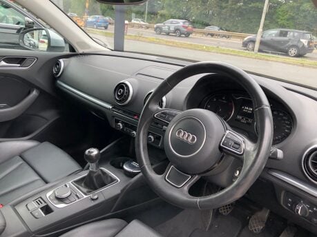 Audi A3 1.6 TDI SPORT 5 door, 1 owner, FSH, DAB, AC, Alloys, £20 road tax 2