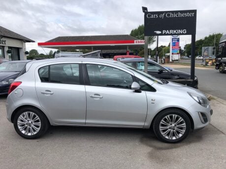 Vauxhall Corsa 1.2 SE 57,000m 2 owners, FSH ULEZ compliant £165 tax 3