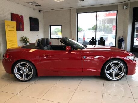 BMW Z4 Z4 SDRIVE20I M SPORT ROADSTER petrol manual 66,000m FSH 9